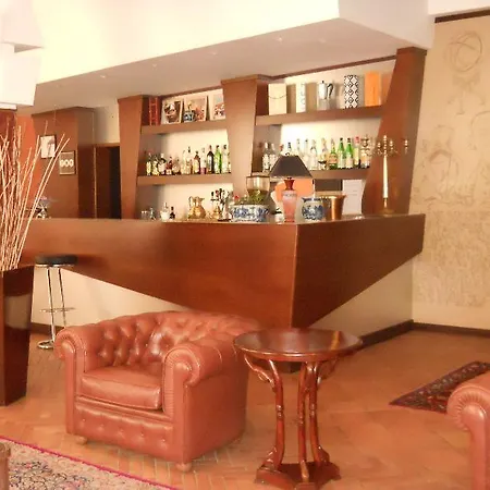 Grand Boston Отель 4*