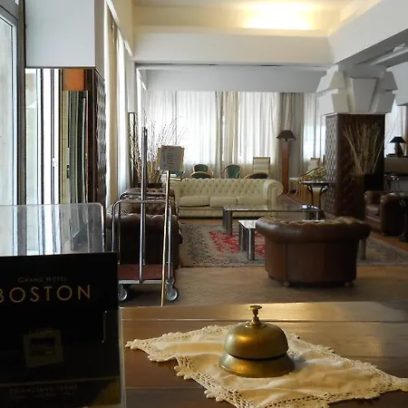 Отель Grand Boston