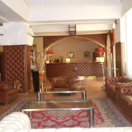 Отель Grand Boston 4*